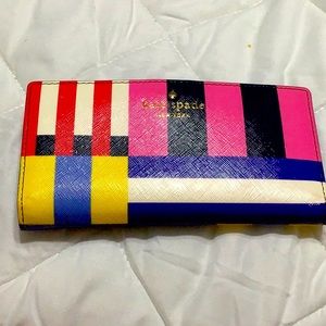 Multi color Kate Spade wallet nwot